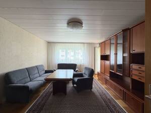 3-Zimmer-Wohnung mit großem Gestaltungspotenzial in attraktiver Lage - renovierungsbedürftig – 70499 Stuttgart – Vorschaubild 4