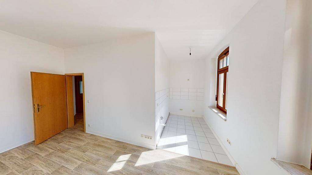 Bezugsfertige 2-Raum-Wohnung mit Dusche – Chemnitz – Vorschaubild 2