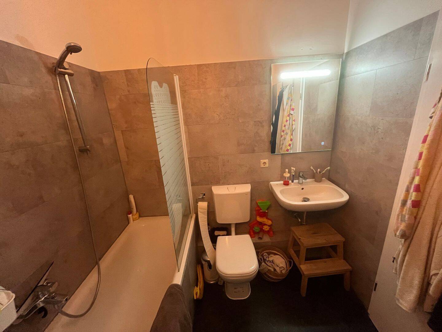 Charmante 4 Zimmer Wohnung in Stadtfeld-Ost – Magdeburg – Vorschaubild 9