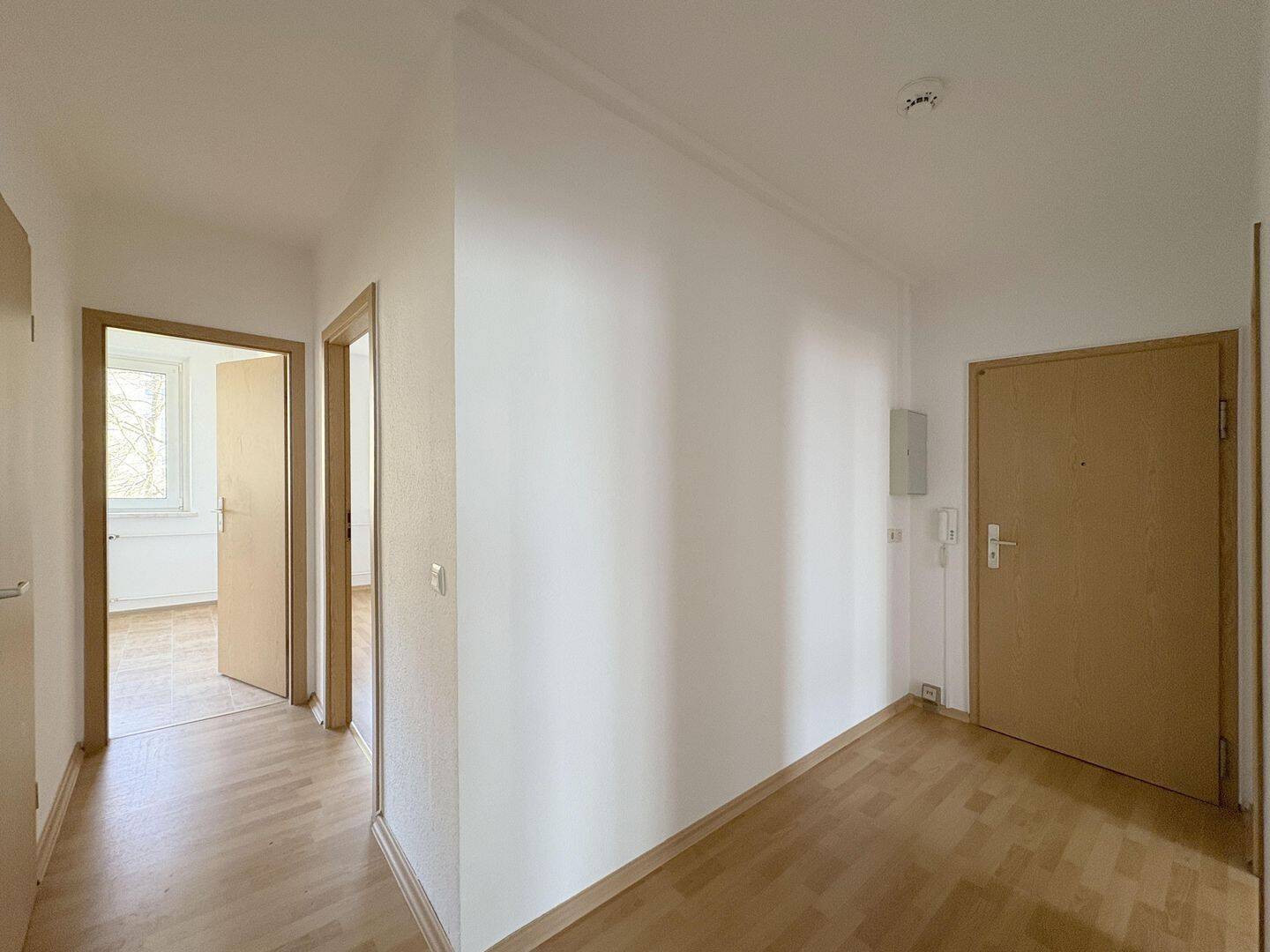 NEU: Frisch renovierte 3-Zimmer-Wohnung in Paunsdorf-Nord mit Wohlfühlfaktor! – Leipzig – Vorschaubild 2