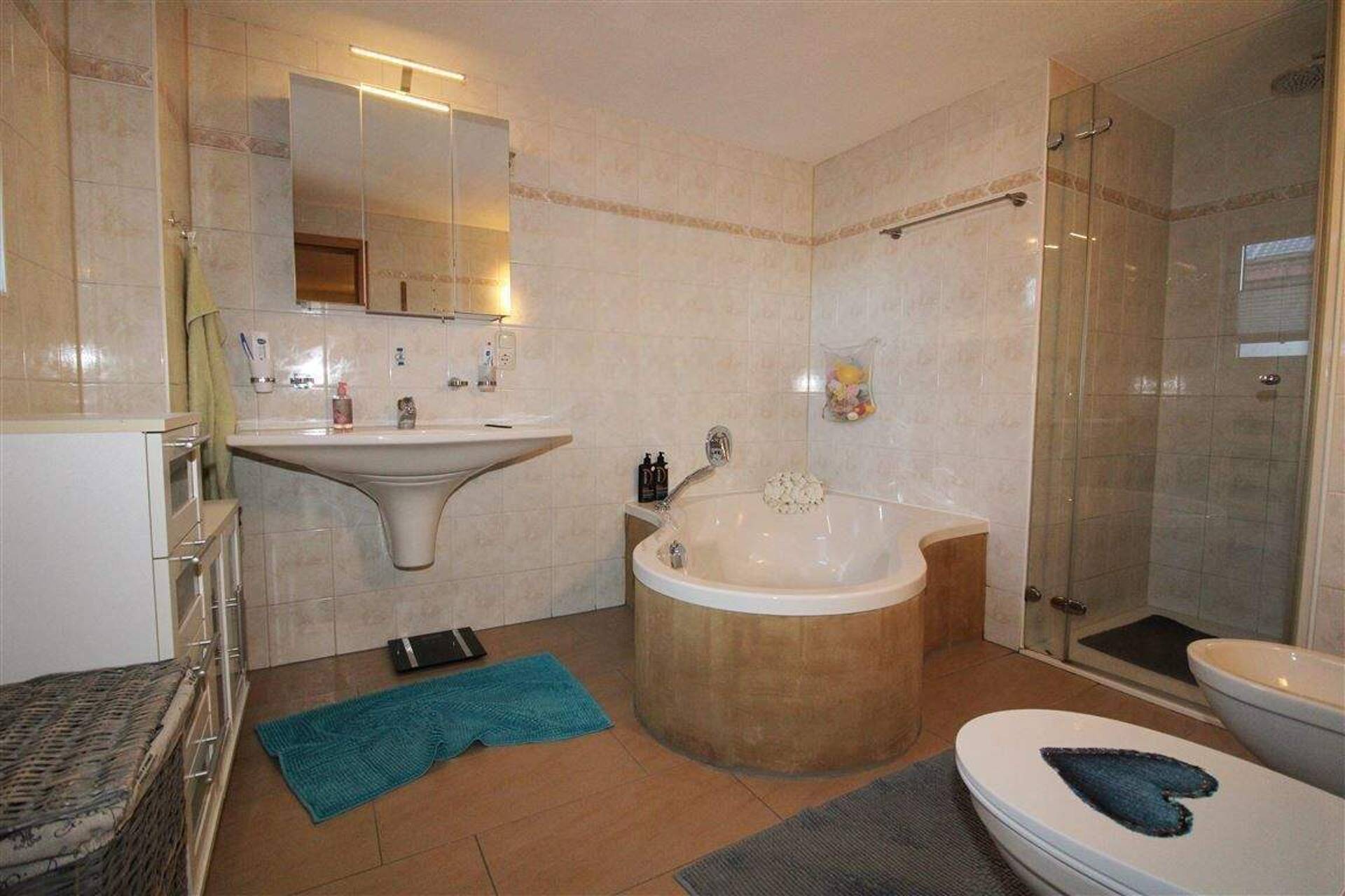 Haus in 98646 Hildburghausen mit 130 m² kaufen