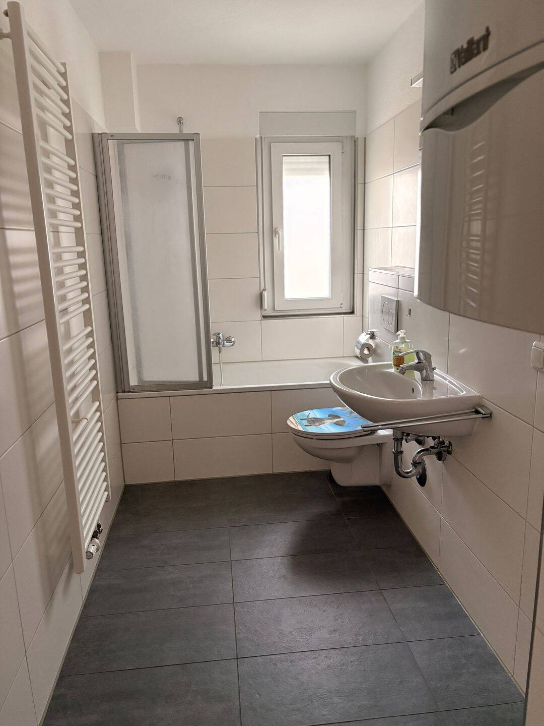 Großzügige, gepflegt 3-Zimmer-Wohnung mit Wintergartenbalkon - auch WG geeignet - Stadtteil Rennweg – Nürnberg – Vorschaubild 6