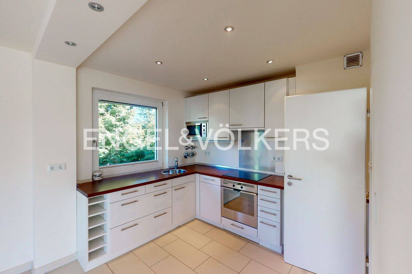 Stilvolle 3-Zimmer-Wohnung mit durchdachtem Grundriss und Balkon – Wiesbaden – Vorschaubild 6