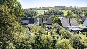 Schluss mit Wohnung - hallo Garten, Terrasse und Freiheit! – 59929 Brilon – Vorschaubild 2
