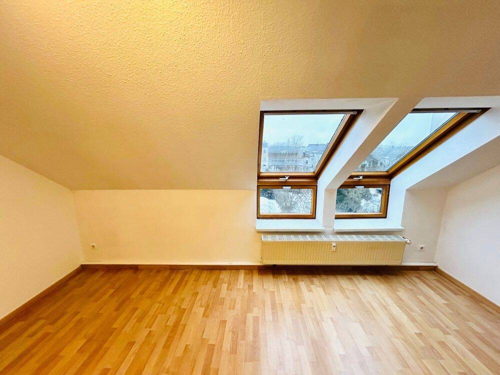 einzigartige Dachgeschoss Maisonette Wohnung ***TOP*** in Chemnitz am Luisenplatz, 1 Monat KALTMIETFREI