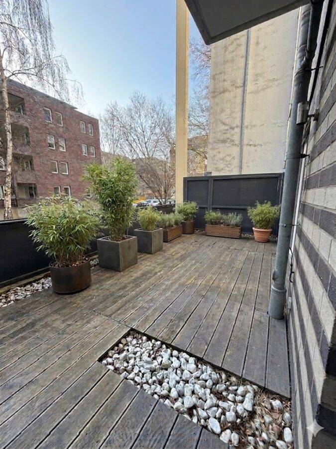 Provisionsfrei* Ruhige 4-Zimmer-Hochparterre-Wohnung mit Südterrasse auf Alt-Stralau – Berlin – Bild 1 von 8