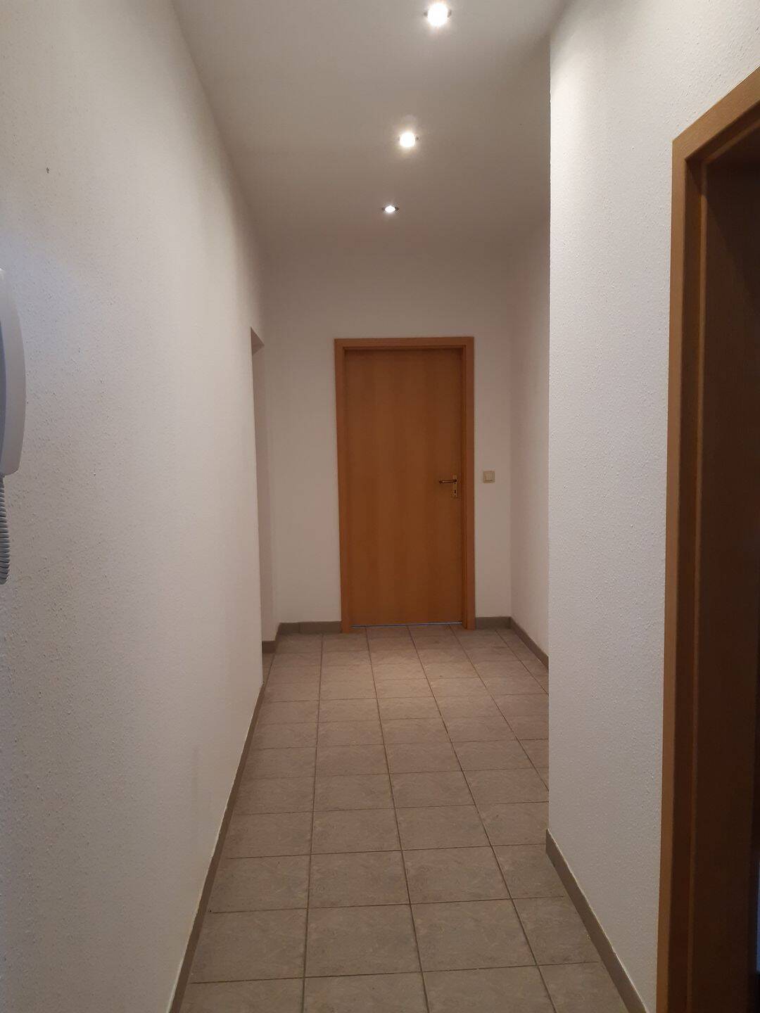 5-Zimmer mit 2 Bädern, 2 Balkonen, PKW-Stellplatz in Chemnitz-Ebersdorf – Chemnitz – Vorschaubild 5