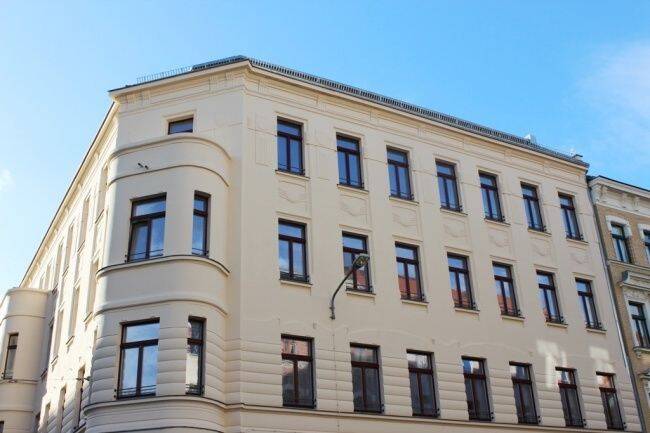 attraktive gr. - 1Zi. Wg., mit Balkon, sep. Küche, Bad mit Fenster, ab 01.08.2026