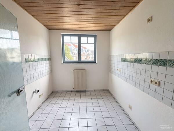 Dachgeschosswohnung in 55218 Ingelheim am Rhein mit 90,78 m² kaufen