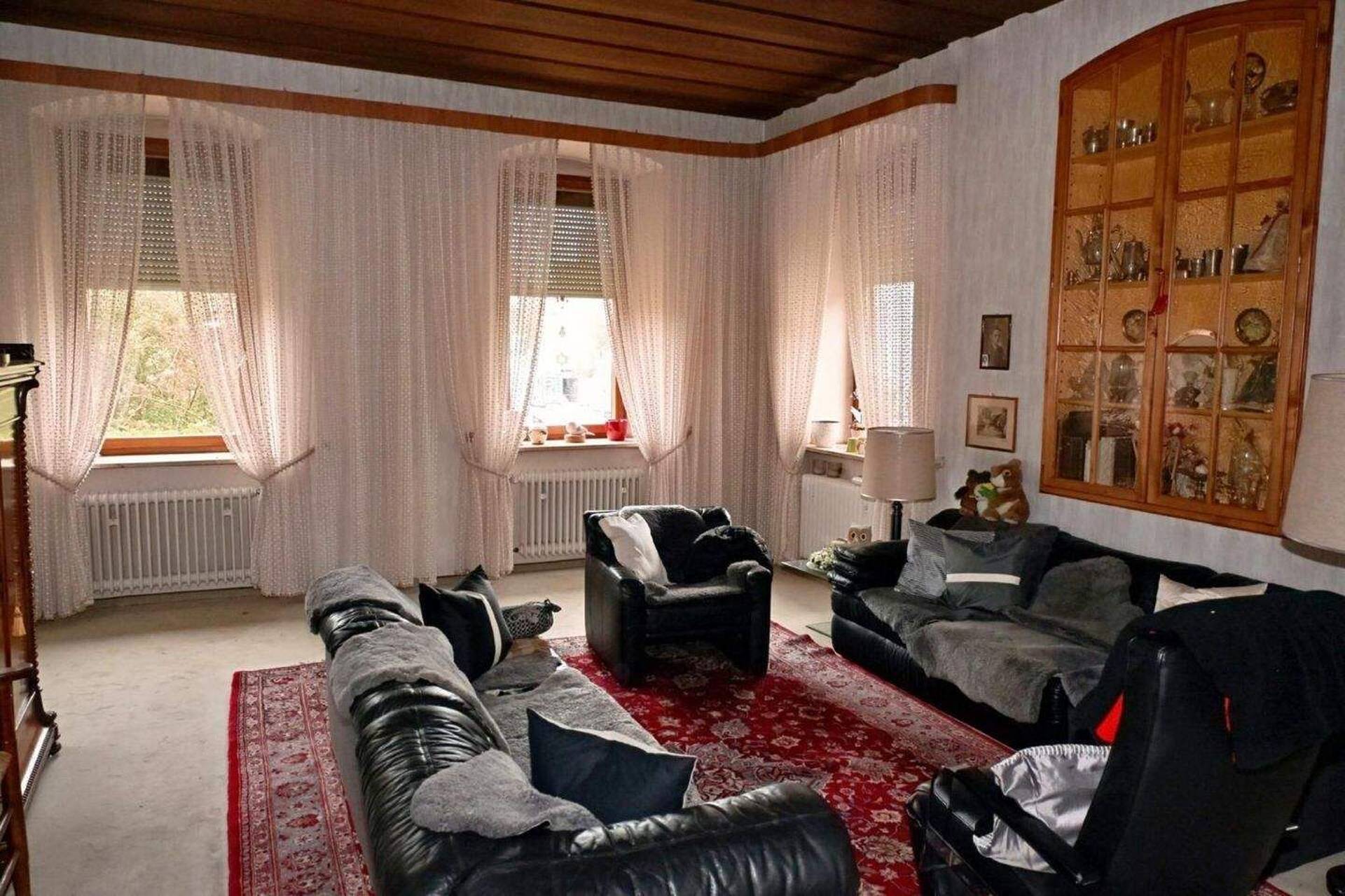 Haus in 95028 Hof mit 298 m² kaufen