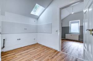 Erstbezug nach Sanierung: Helle 2-Zimmer-Wohnung mit hohen Decken in Bremen-Vegesack – 28757 Bremen – Vorschaubild 6
