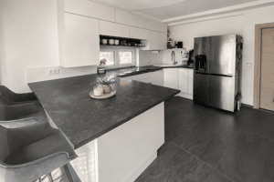 Design. Eleganz. Wohnqualität. Exklusive 4-Zimmer-Terrassenwohnung in Fürth – 90763 Fürth – Vorschaubild 3
