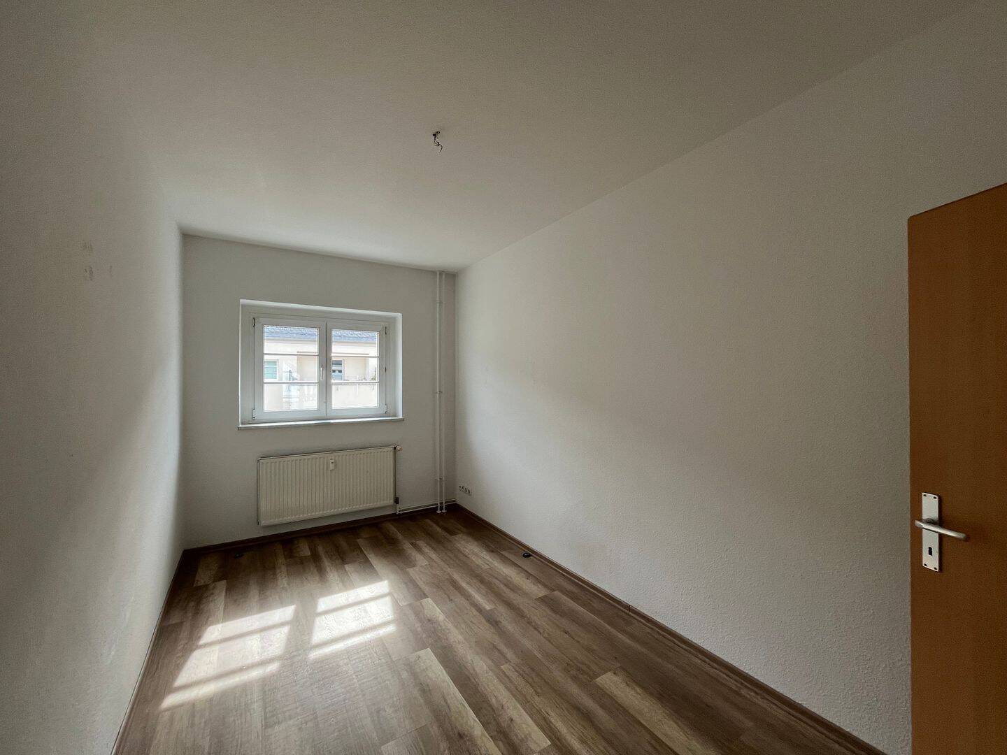Moderne 3-Zimmer-Wohnung mit Balkon in Chemnitz Bernsdorf – Chemnitz – Vorschaubild 6