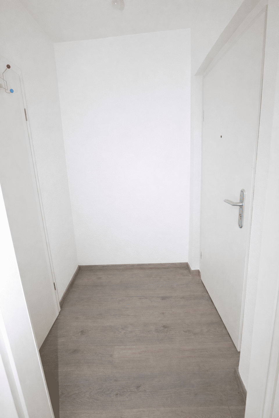 Renovierte 2-Zi-Etagenwohnung in Essen-Altendorf – Essen – Vorschaubild 4
