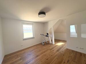 Großzügig, modern, besonders. 4,5-Zimmer-Wohnung in begehrter Kurparklage – 70372 Stuttgart – Vorschaubild 9