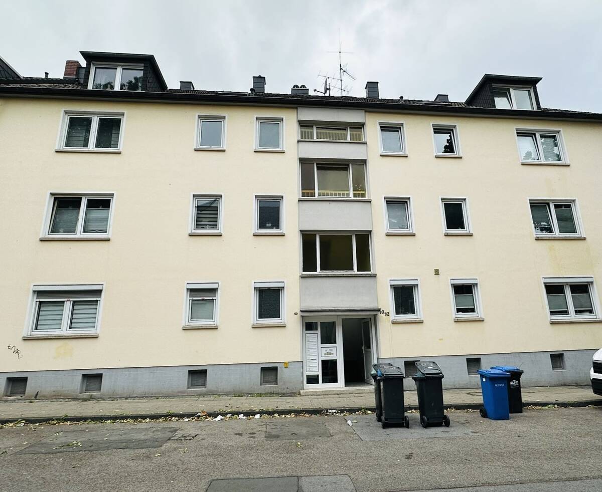renovierungsbedürftige Eigentumswohnung in Essen-Altendorf – 45143 Essen – Bild 1 von 7