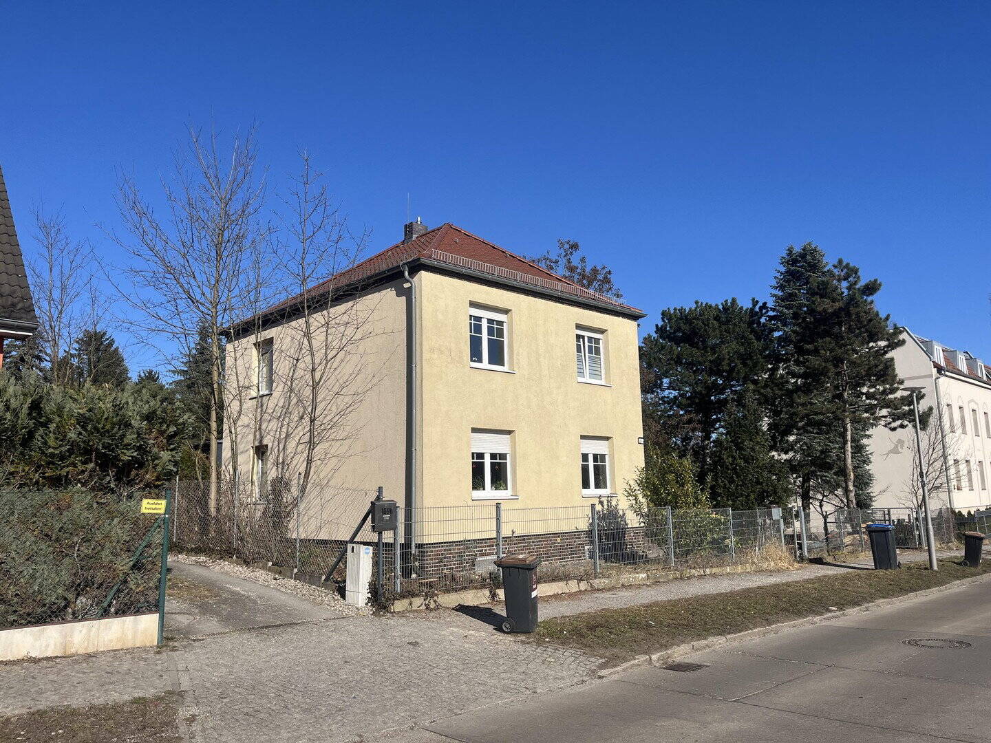 Einfamilienhaus mit großem Garten – Berlin – Bild 1 von 9