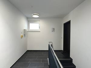 Besondere 4-Zimmer Dachterrassenwohnung in zentraler Lage – 82515 Wolfratshausen – Vorschaubild 2