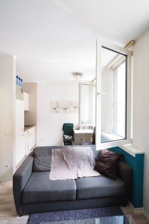 Moderne und gemütliche sowie teilmöblierte 1- Zimmerwohnung mit Außenstellplatz - attraktive Kapitalanlage – 90762 Fürth – Vorschaubild 6