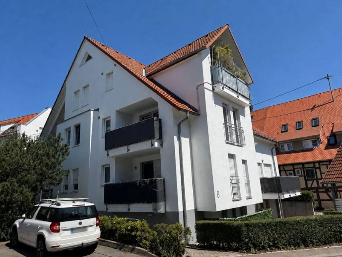 "Perfekte Kapitalanlage - Super geschnitte 2-Zi.-EG-ETW in ruhiger Zentrumslage von Stuttgart-Rohr" – 70565 Stuttgart – Bild 1 von 8