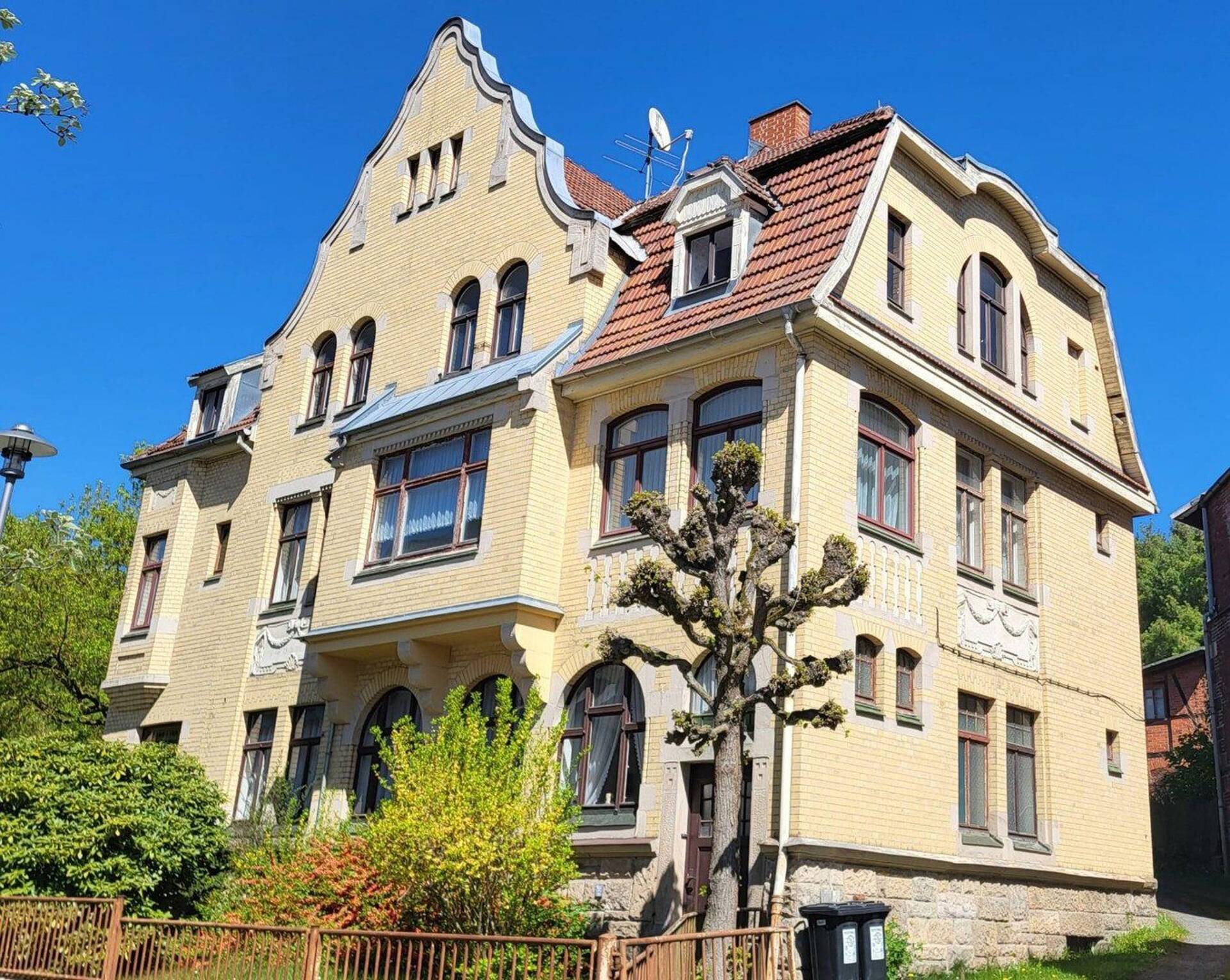 Haus in 96515 Sonneberg mit 450 m² kaufen