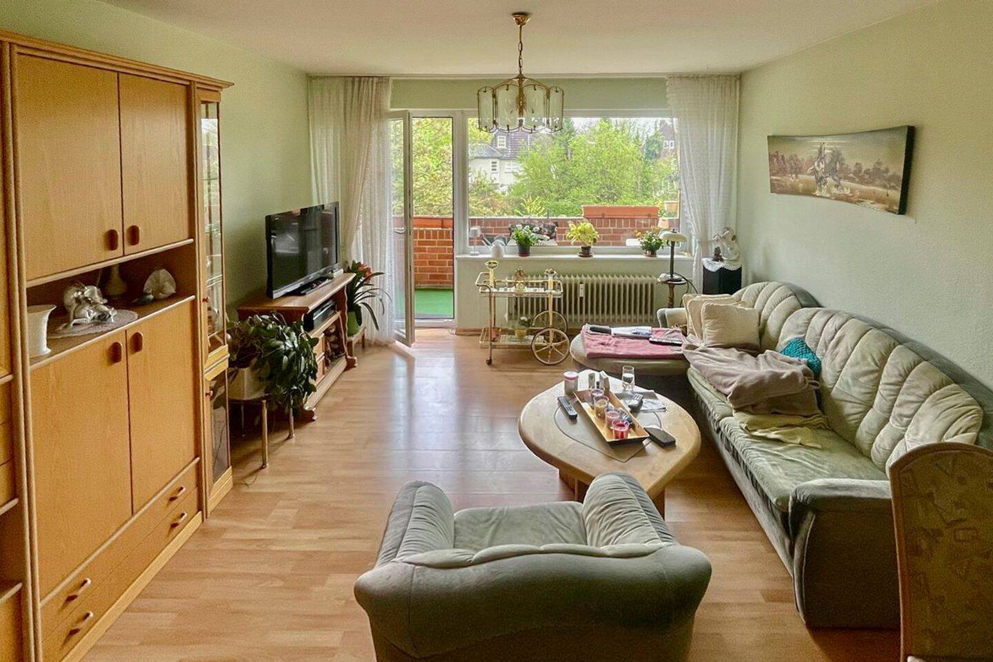 Vermietete 2-Zimmer-Wohnung mit Balkon und PKW Stellplatz in den grünen Hinterhof – Berlin – Vorschaubild 3