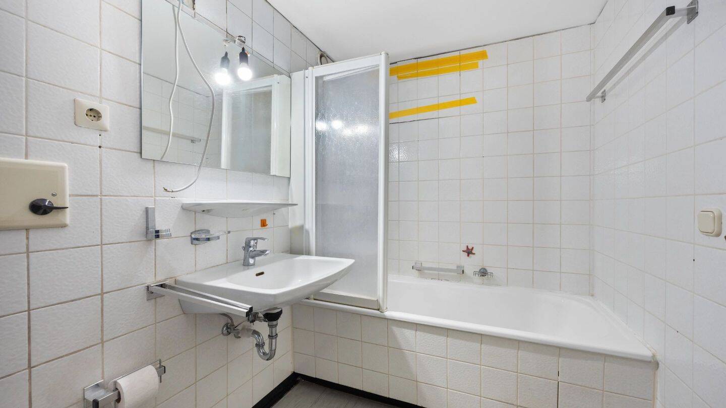 Ruhig und sonnig in Forstenried: Helle Wohnung mit Süd-Balkon zum Selbstgestalten – München – Vorschaubild 9