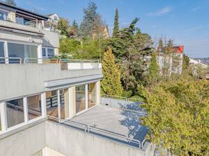 Lebe lieber außergewöhnlich. 3,5-Zimmer Etagenwohnung auf der Weinsteige in Stuttgart