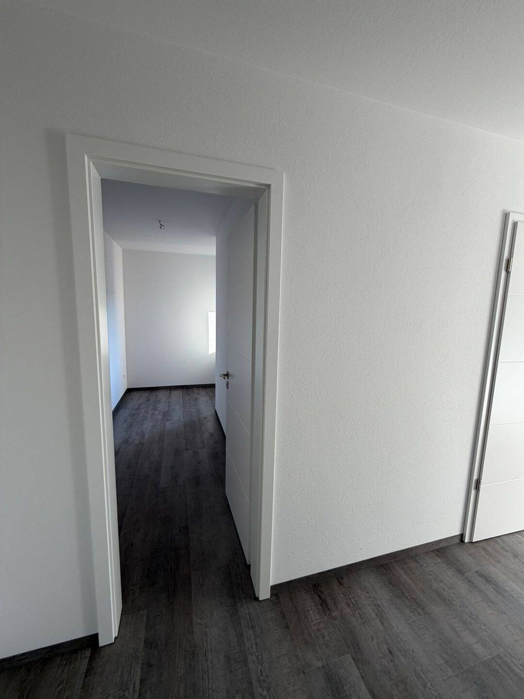 Helle Erdgeschosswohnung mit Garten in Osnabrück – Osnabrück – Vorschaubild 3