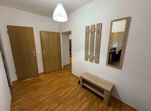 Ruhige 3 Zimmer Wohnung mit Balkon in Berlin Friedrichsfelde – 10315 Berlin – Vorschaubild 3
