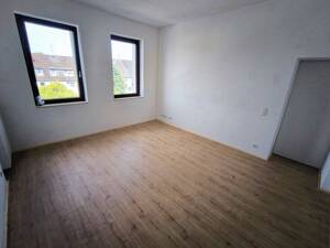Komplett renovierte, sanierte 3 ½ Raum Dachgeschosswohnung in ruhiger Lage von Sterkrade – 46149 Oberhausen – Vorschaubild 8