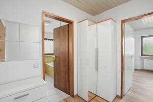 Sofort bezugsfrei! 1-Zimmer-Dachgeschoss-Wohnung in Erlangen-Alterlangen – 91056 Erlangen – Vorschaubild 8