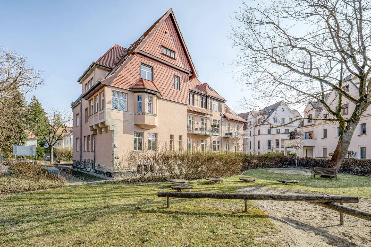 Gemütliche Dachgeschoss-Maisonette nahe der Freien Universität – Berlin – Vorschaubild 9