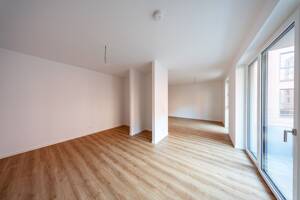 Neubauwohnung mit Fußbodenheizung im Erstbezug / WBS 220 erforderlich – 13599 Berlin – Vorschaubild 3