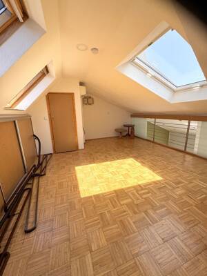 gepflegte Maisonettewohung mit großem Sonnenbalkon – 45356 Essen – Vorschaubild 7