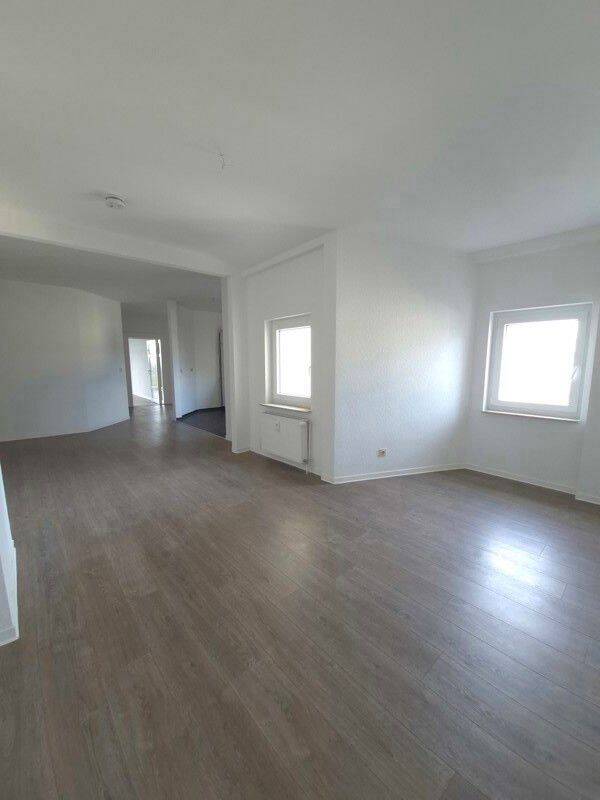 Charmante Dachgeschosswohnung | Stadtfeld Ost – Magdeburg – Vorschaubild 2