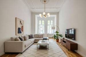 Gemütliche Gründerzeit-Wohnung am Mierendorffplatz: mit Wannenbad, bezugsfrei & provisionsfrei – 10589 Berlin – Vorschaubild 1