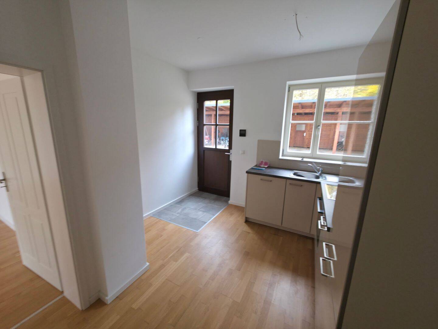 2-Raum Wohnung ## Einbauküche ## Terrasse ## Stellplatz – Jena – Vorschaubild 3