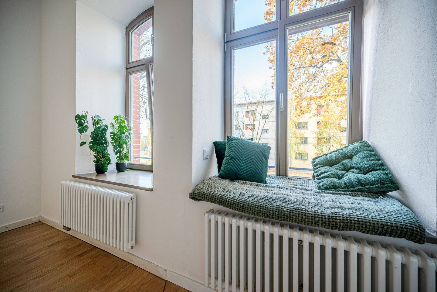 ?? Sanierte Altbauperle nahe Boxhagener Platz - Helle 1 Zi Whg mit neuem Bad , EBK & hohen Decken – Berlin – Vorschaubild 4