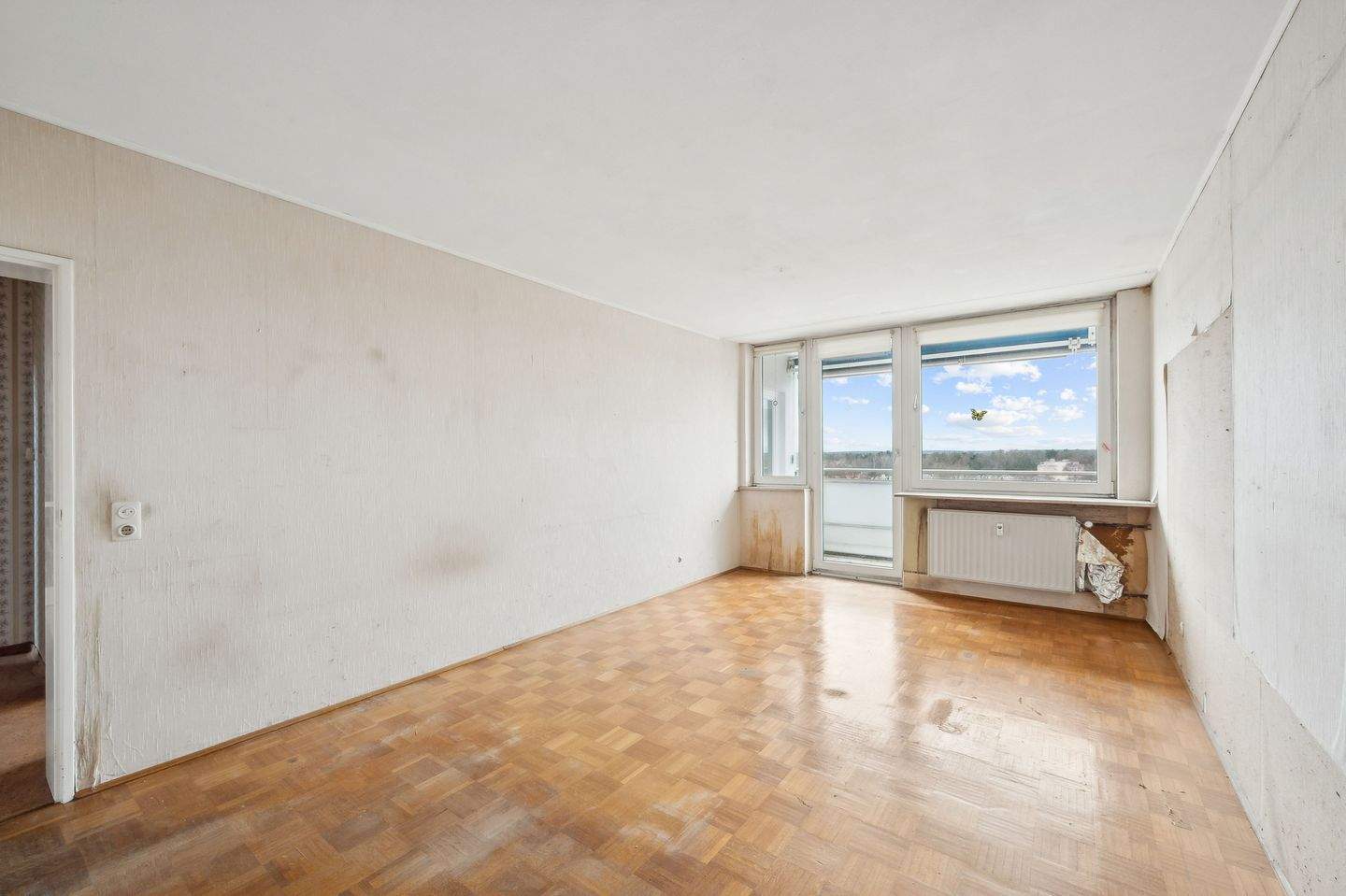 Renovierungsbedürftige 2-Zimmer-DG-Wohnung mit Balkon in Nürnberg-Gartenstadt! – Nürnberg – Vorschaubild 8