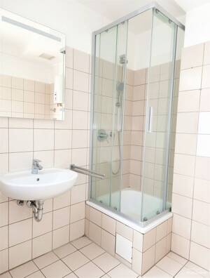 Clever investieren für den Nachwuchs: Bezugsfreie Wohnung in Münster mit WG-Potenzial – 48153 Münster – Vorschaubild 7