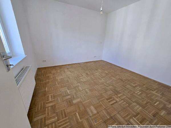 Etagenwohnung in 09112 Chemnitz mit 78 m² kaufen