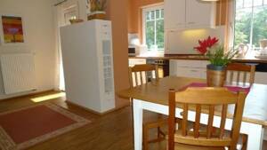 Stilvolle möblierte 3-Zimmer-Wohnung in Dresden / Striesen – 1309 Dresden – Vorschaubild 4