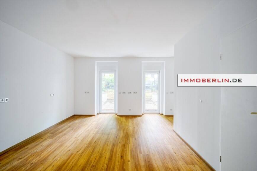 IMMOBERLIN.DE - Toplage! Komfortable Altbauwohnung mit Terrassen, Garten & großem Wintergarten – Berlin – Vorschaubild 3