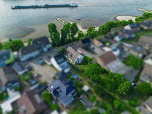 Rheinblick, Gartenidylle und Entwicklungspotential – 51143 Köln – Vorschaubild 6