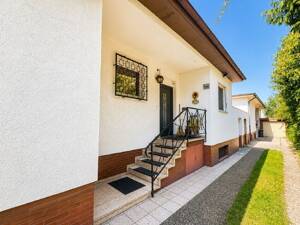 Bungalow nahe U7 mit Wintergarten und Vollkeller