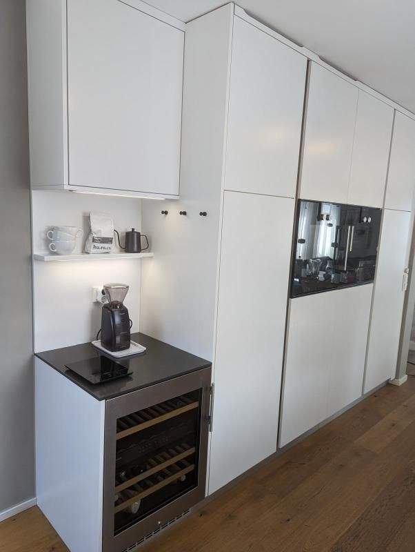 VERKAUFT! 4,5-Zi.-Whg. mit Einbaukü., 2 Balkonen, ca. 22 m² Dachterr. u. 2 Badern am östl. Altstadtrand – Regensburg – Vorschaubild 8