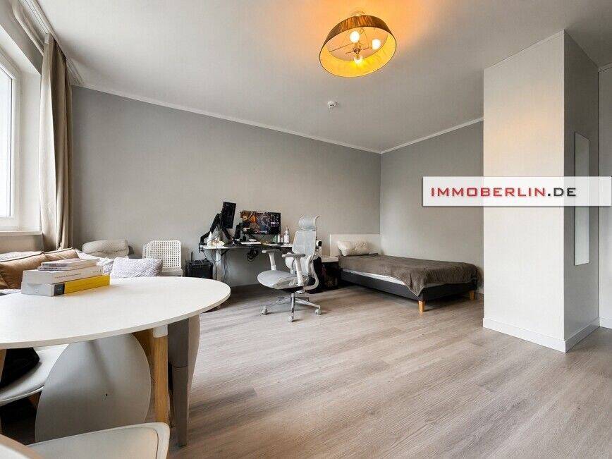 IMMOBERLIN.DE - Stilvolle Eigentumswohnung mit Südwestbalkon im Bayerischen Viertel – Berlin – Vorschaubild 2