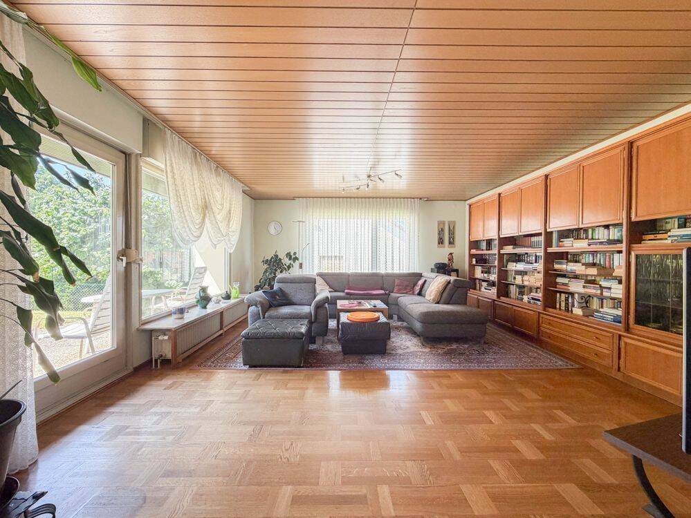 Bungalow mit schönem Garten und Doppelgarage in ruhiger Lage von Niederfüllbach – Niederfüllbach – Vorschaubild 5