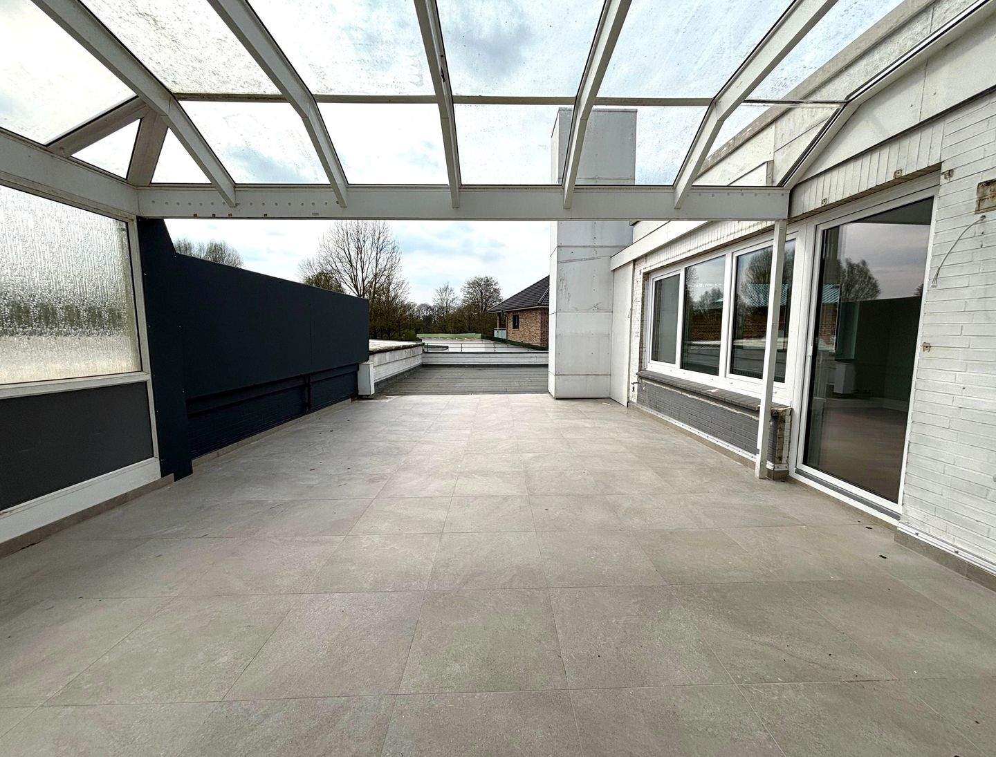 Ein Zuhause, das man erlebt haben muss - Einzigartige 305m² im Herzen von Bad Bramstedt. – Bad Bramstedt – Vorschaubild 3